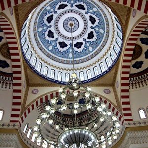 Al Farooq Mosque - Image 4